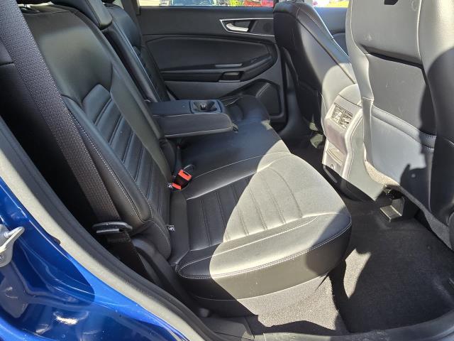 2023 Ford Edge SEL photo 12