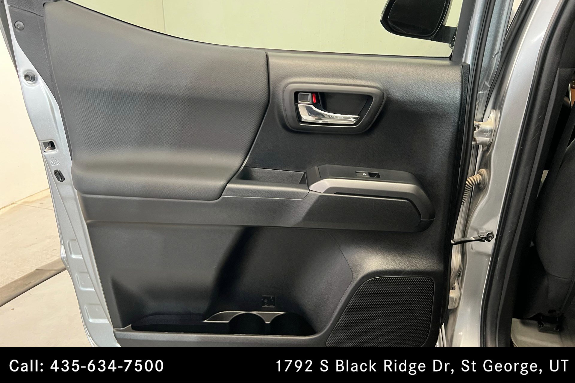 2022 Toyota Tacoma TRD Sport Double Cab photo 18