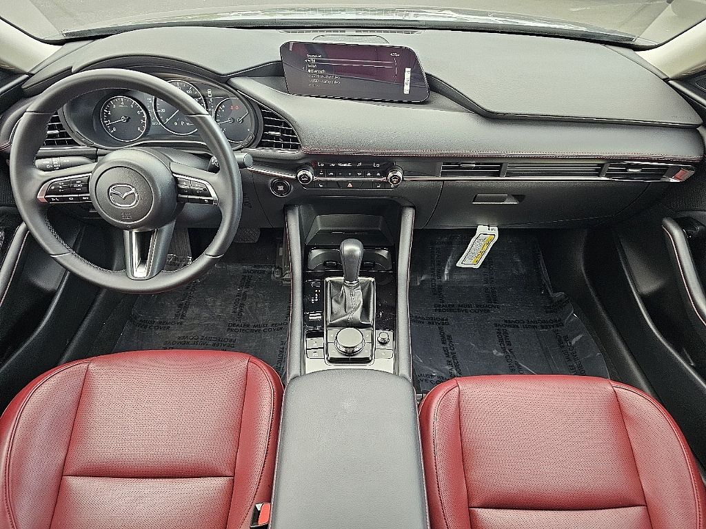 2025 Mazda Mazda3 2.5 s Carbon photo 19
