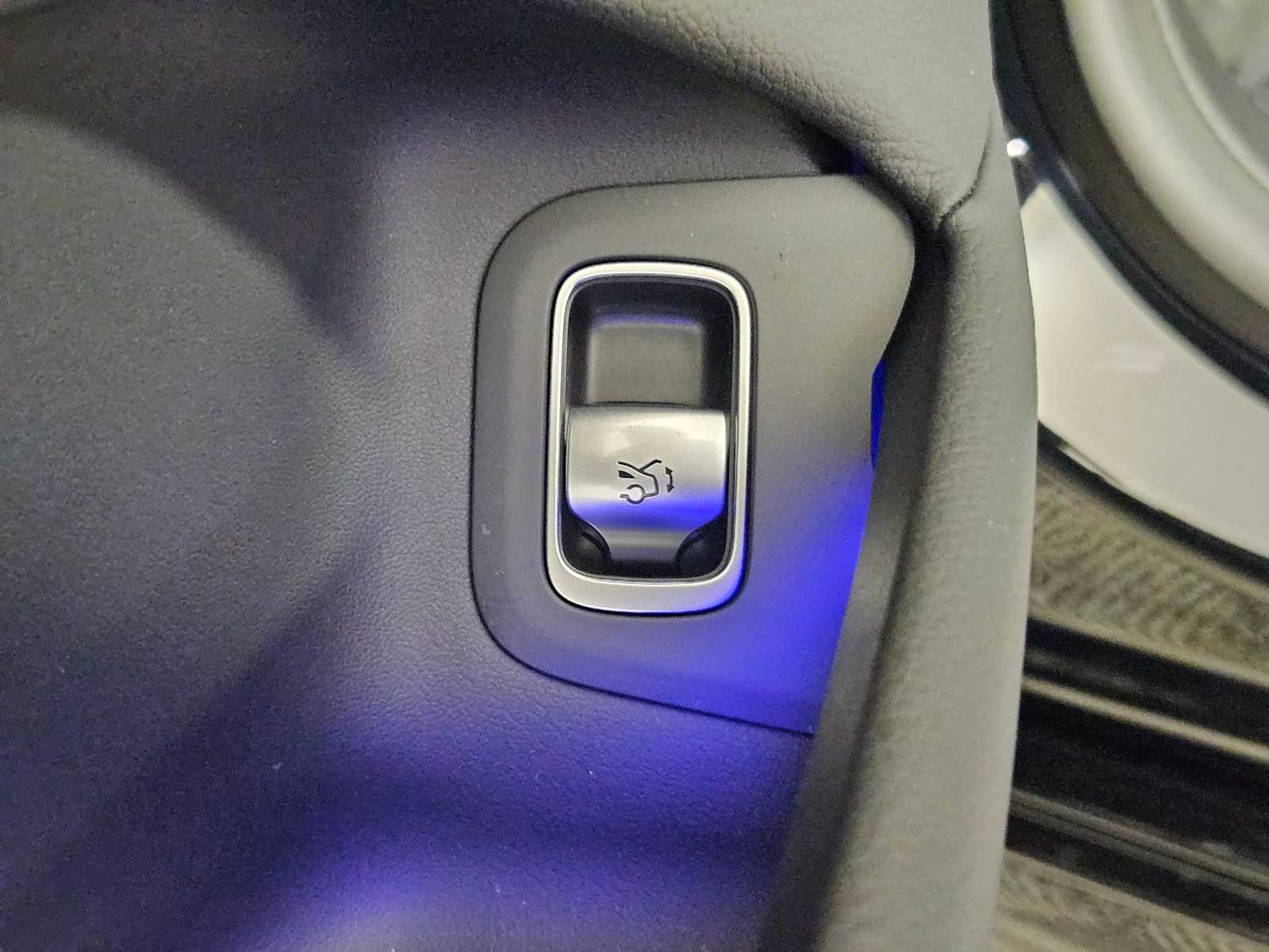 2025 Mercedes Benz S AMG 63 e 4MATIC photo 40