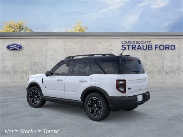 2025 Ford Bronco Sport Outer Banks photo 3