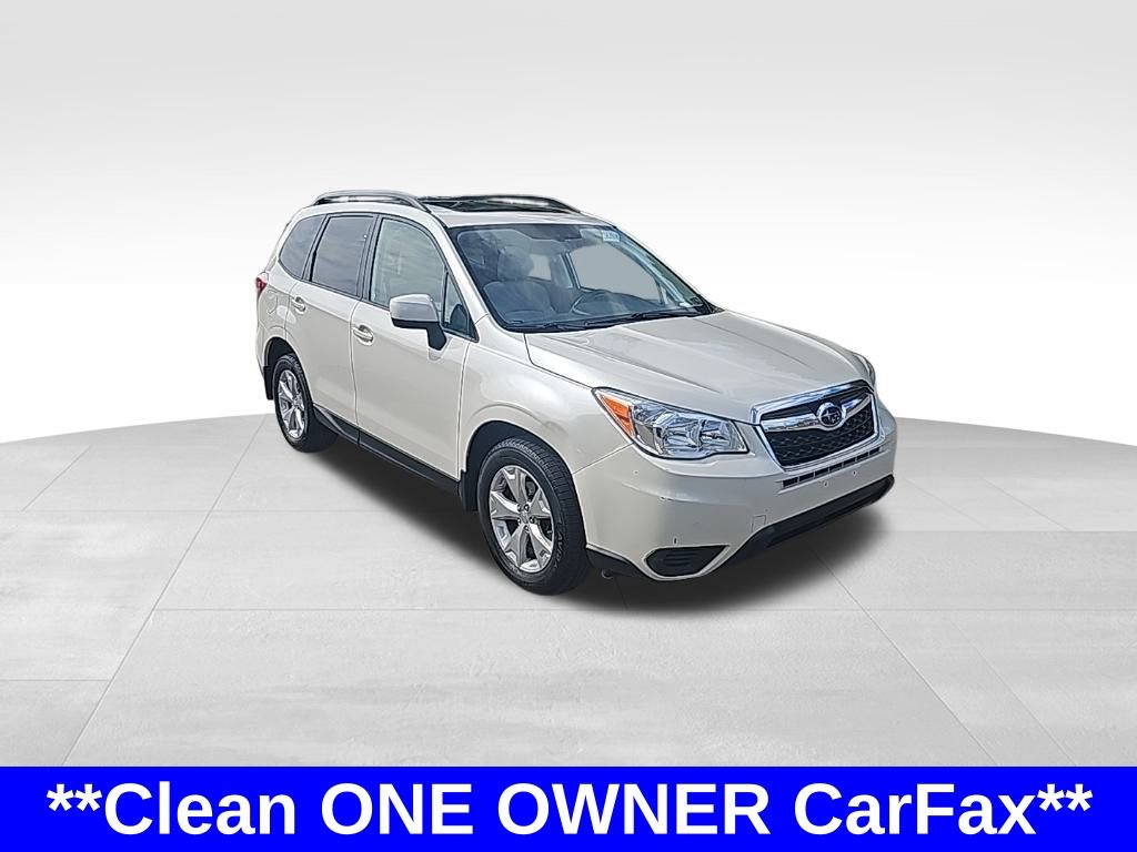 2015 Subaru Forester 2.5i Premium photo 3