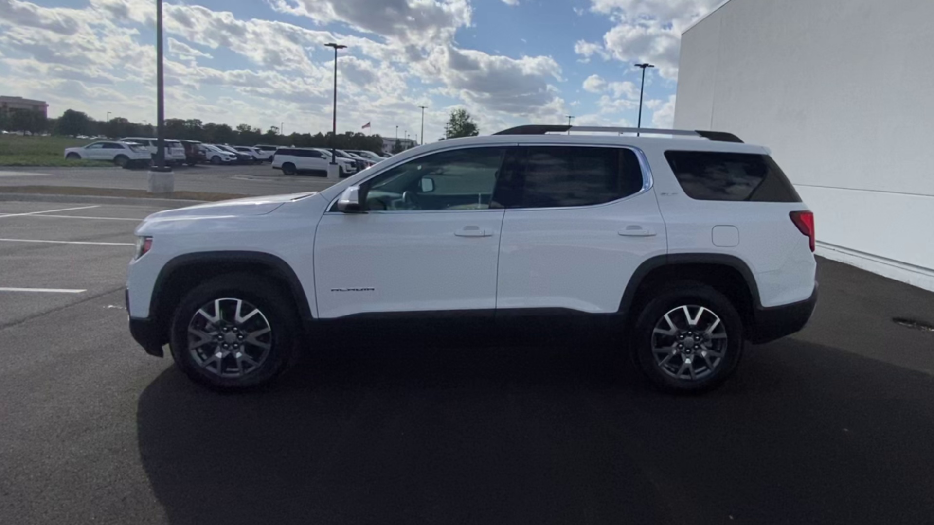 Certified PreOwned 2023 GMC Acadia SLT SUV in Evansville PZ151566