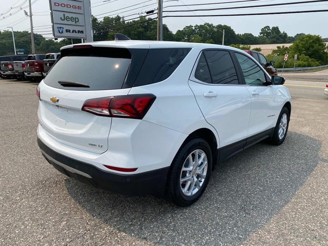 2023 Chevrolet Equinox LT photo 3