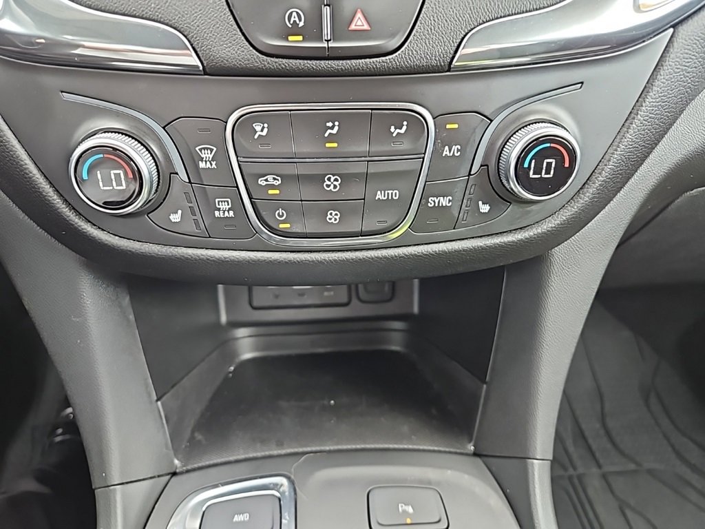 2022 Chevrolet Equinox LT photo 18
