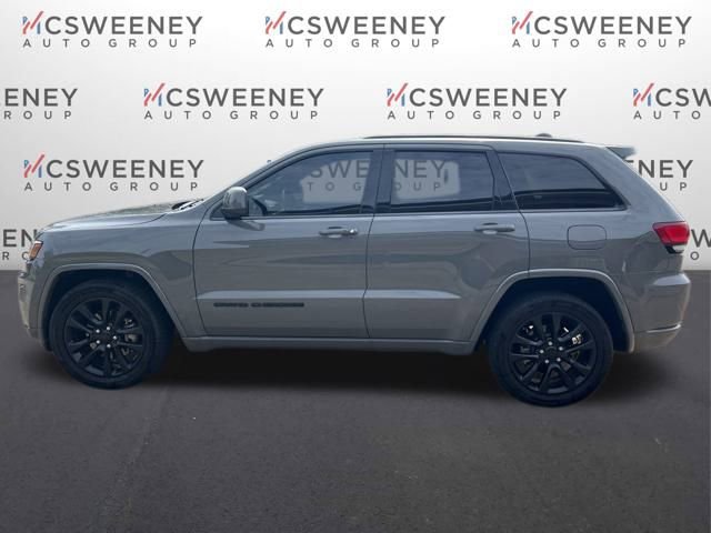 2021 Jeep Grand Cherokee Laredo X photo 4
