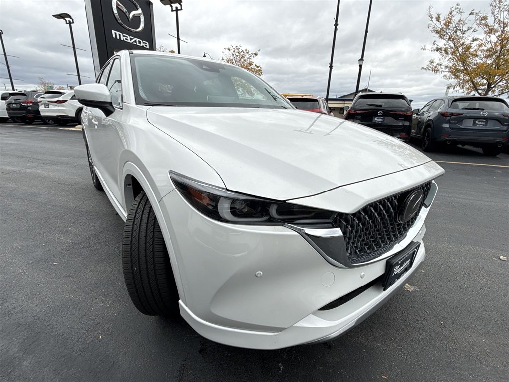 2025 Mazda CX-5 2.5 Turbo Signature photo 4