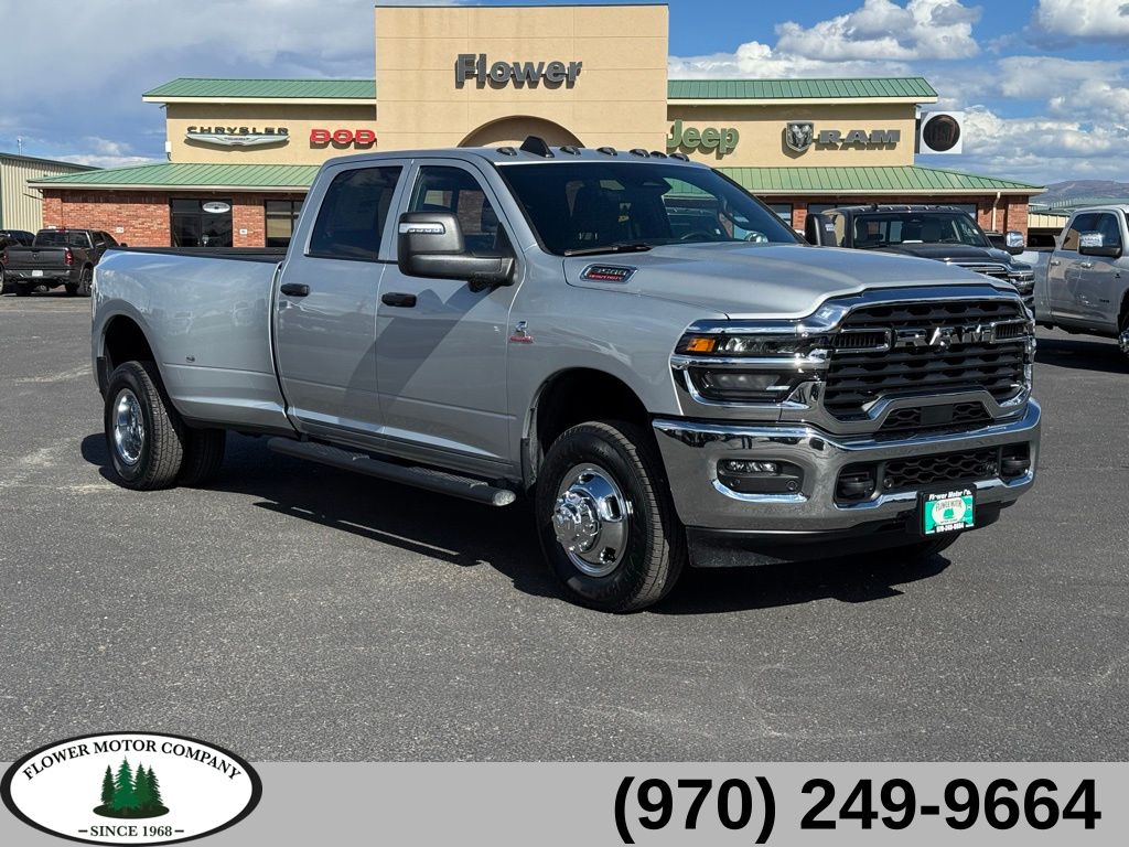 2026 RAM 3500 Tradesman's photo