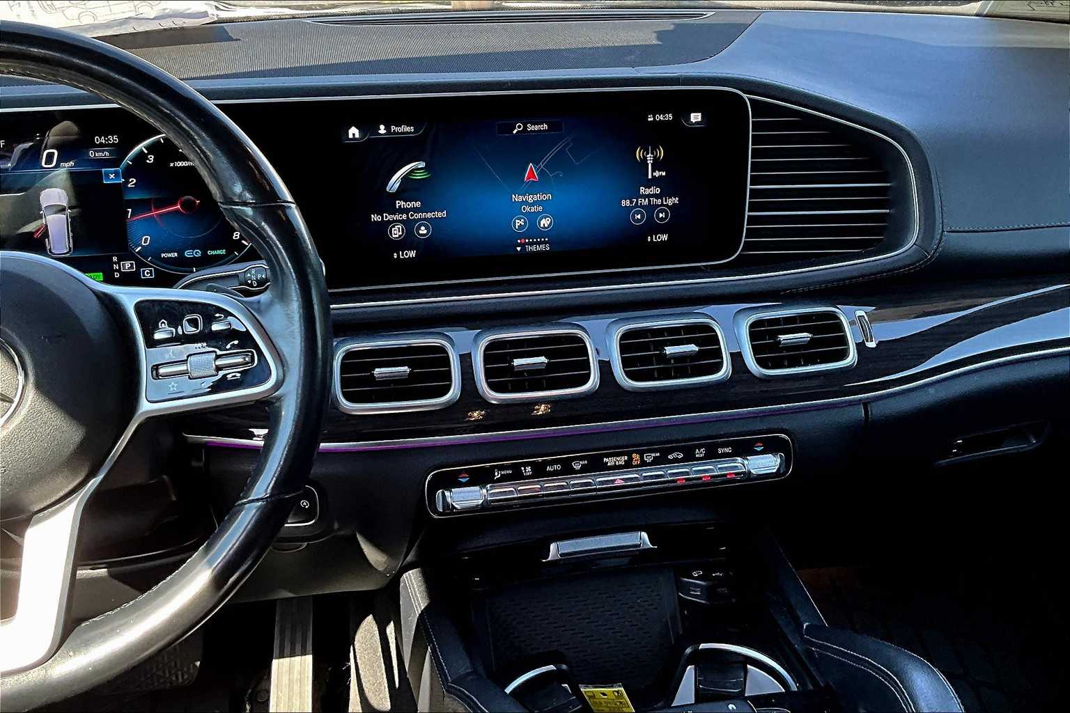 2021 Mercedes Benz GLS 450 4MATIC photo 3