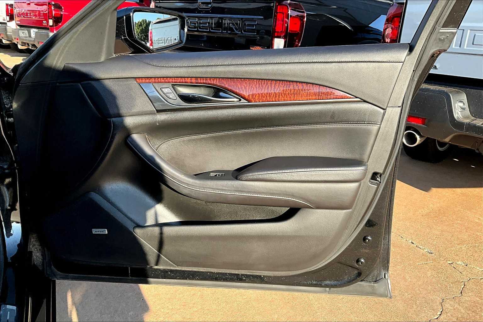 2014 Cadillac CTS Luxury photo 24