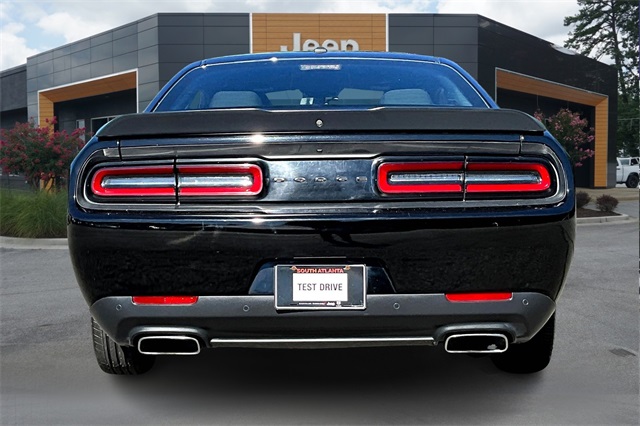 2023 Dodge Challenger R/T photo 4