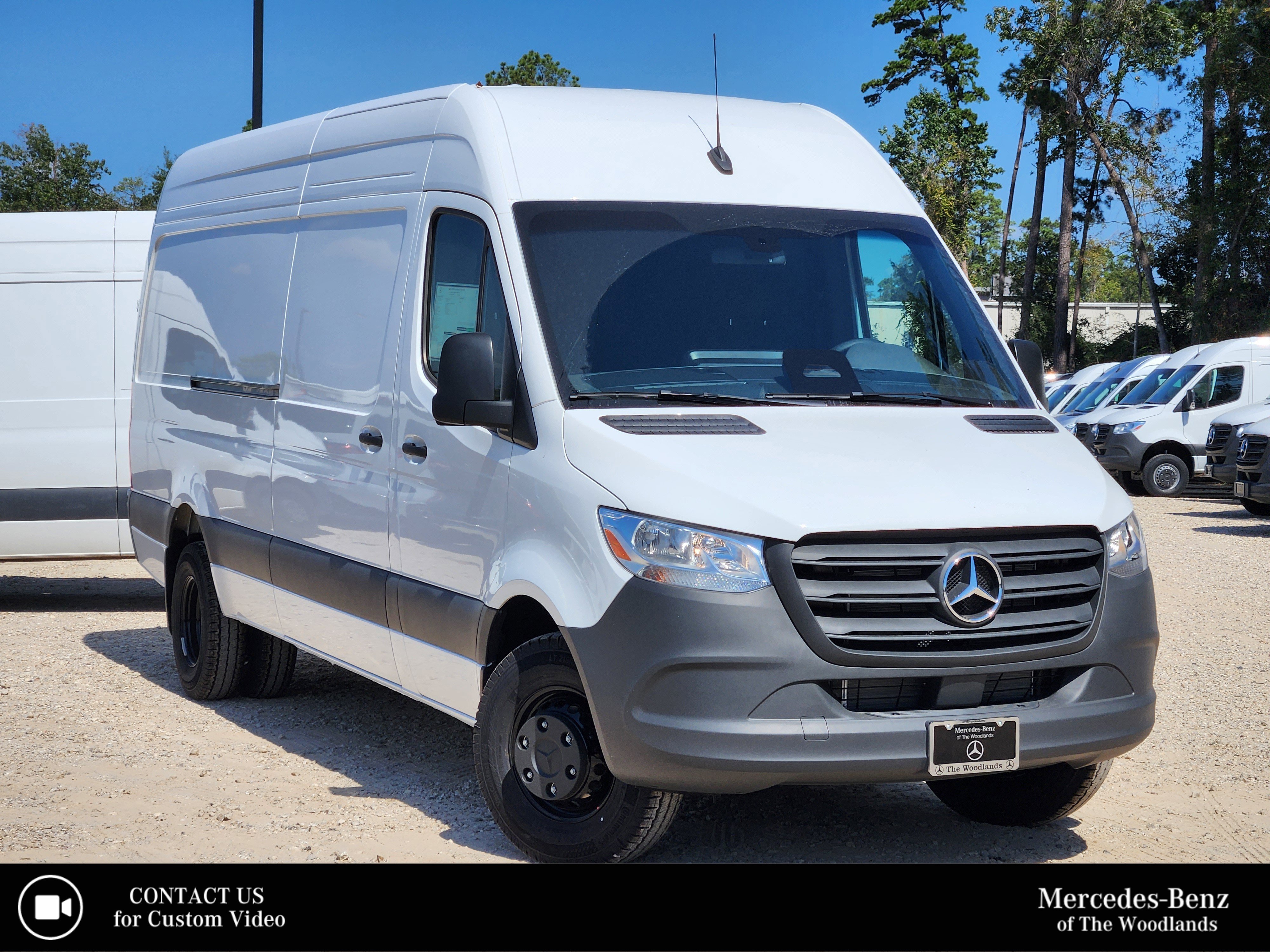 2026 Mercedes-Benz Sprinter Cargo Van Base's photo