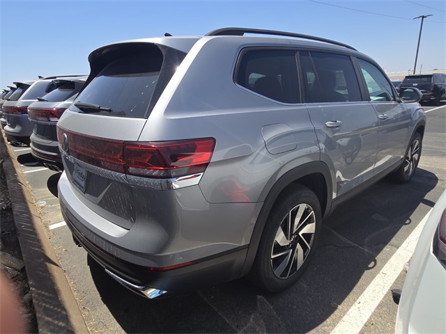 2025 Volkswagen Atlas SE Technology photo 4