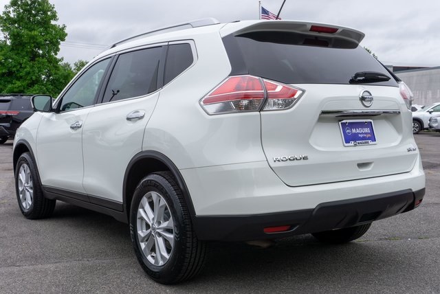 2016 Nissan Rogue SV photo 7