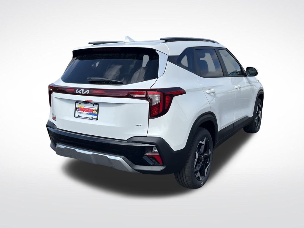 2026 Kia Seltos S photo 4