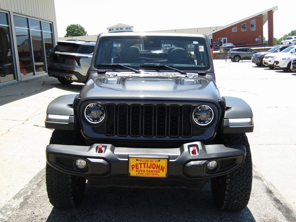 2024 Jeep Wrangler Rubicon photo 18