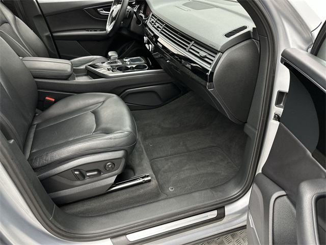 2018 Audi Q7 3.0T Prestige photo 16
