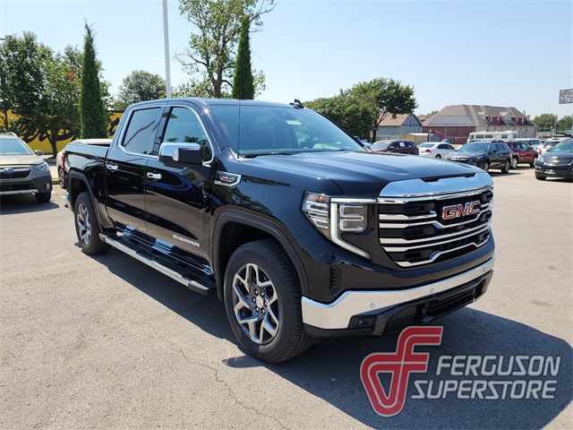 2026 GMC Sierra 1500 SLT's photo