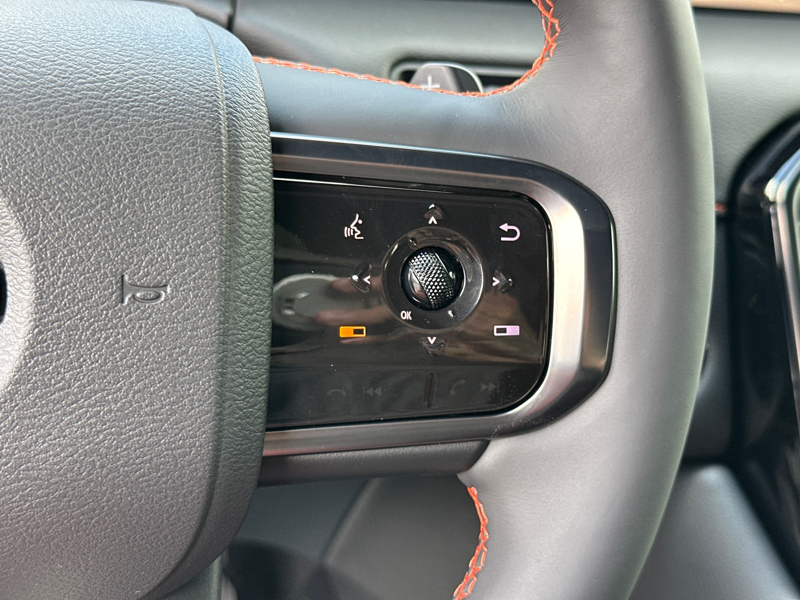 2025 Nissan Armada photo 25