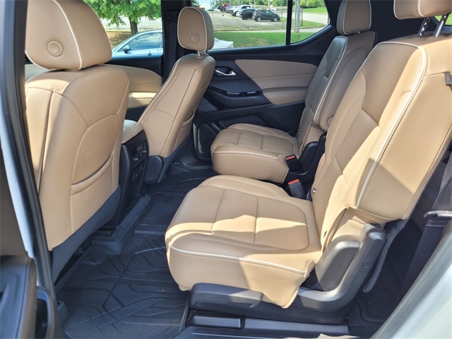 2023 Chevrolet Traverse Premier photo 19