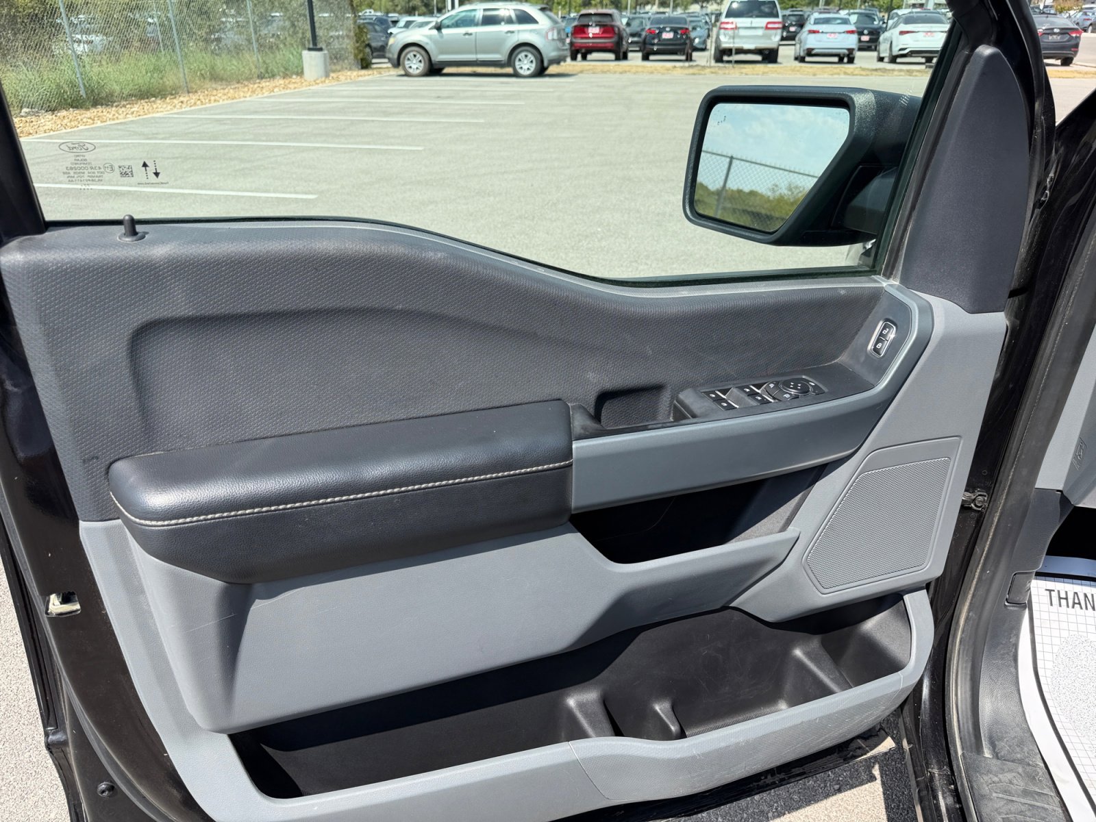 2023 Ford F-150 XLT photo 21