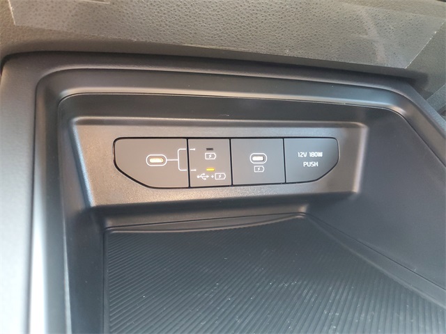2026 Kia K5 LXS photo 25