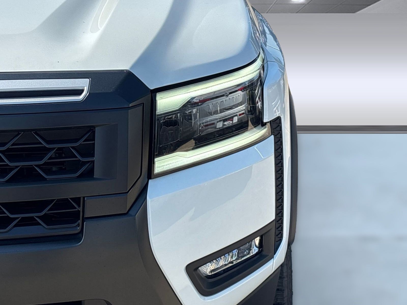 2026 Nissan Frontier Crew Cab PRO-X photo 11