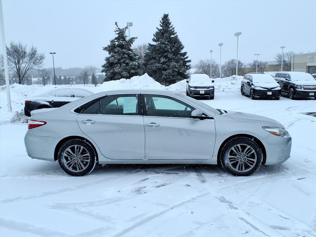 Certified 2017 Toyota Camry SE with VIN 4T1BF1FK3HU617978 for sale in Burnsville, Minnesota