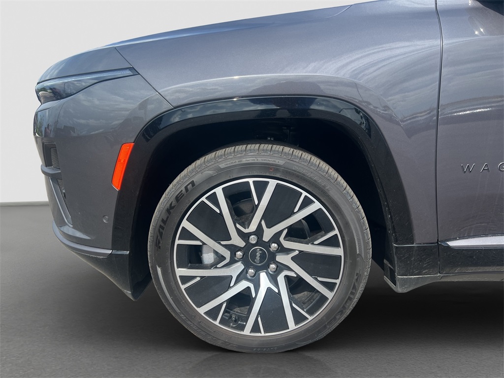 2025 Jeep Wagoneer S Limited photo 19