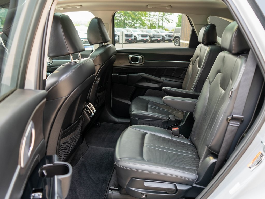 2024 Kia Sorento X-Line SX photo 9