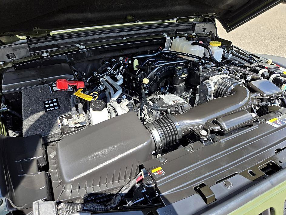 2023 Jeep Gladiator Mojave photo 13