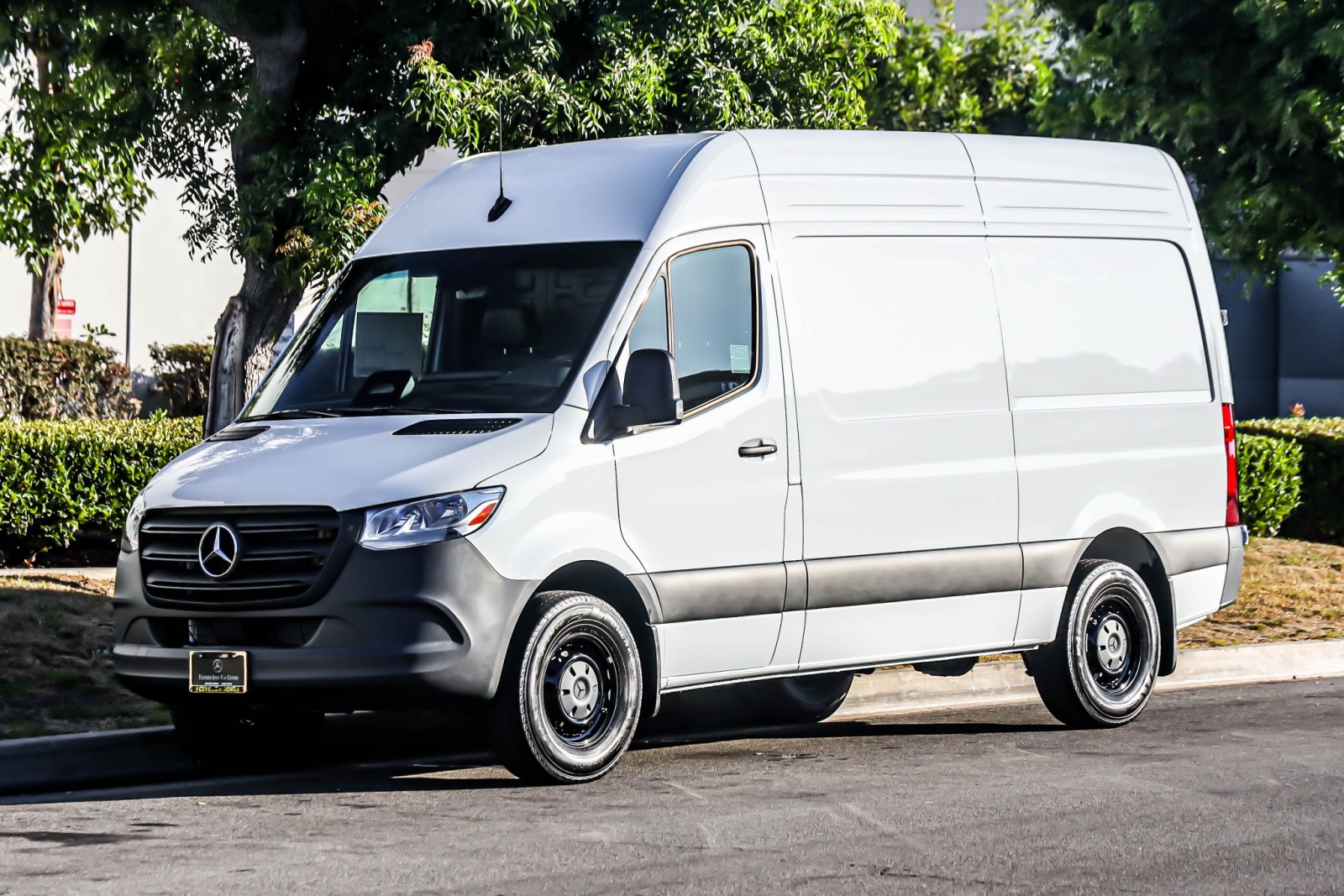 2025 Mercedes-Benz Sprinter Cargo Van