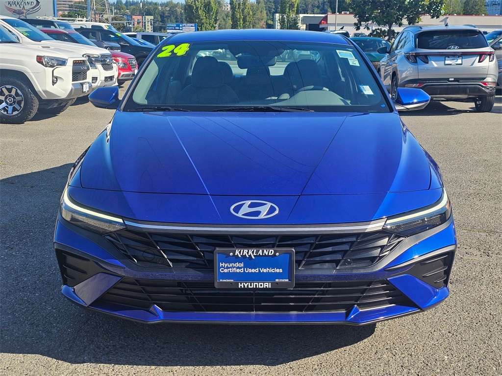 2024 Hyundai Elantra SEL photo 2