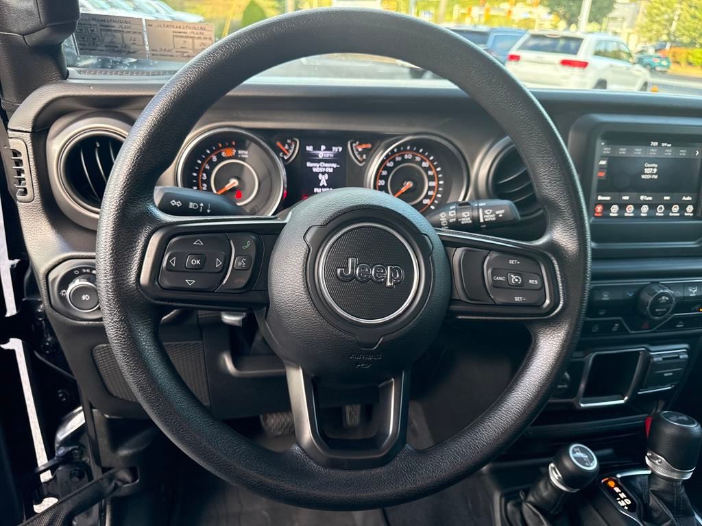 2023 Jeep Wrangler Willys photo 14