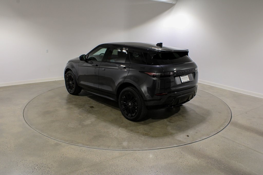 2025 Land Rover Range Rover Evoque Dynamic SE photo 2