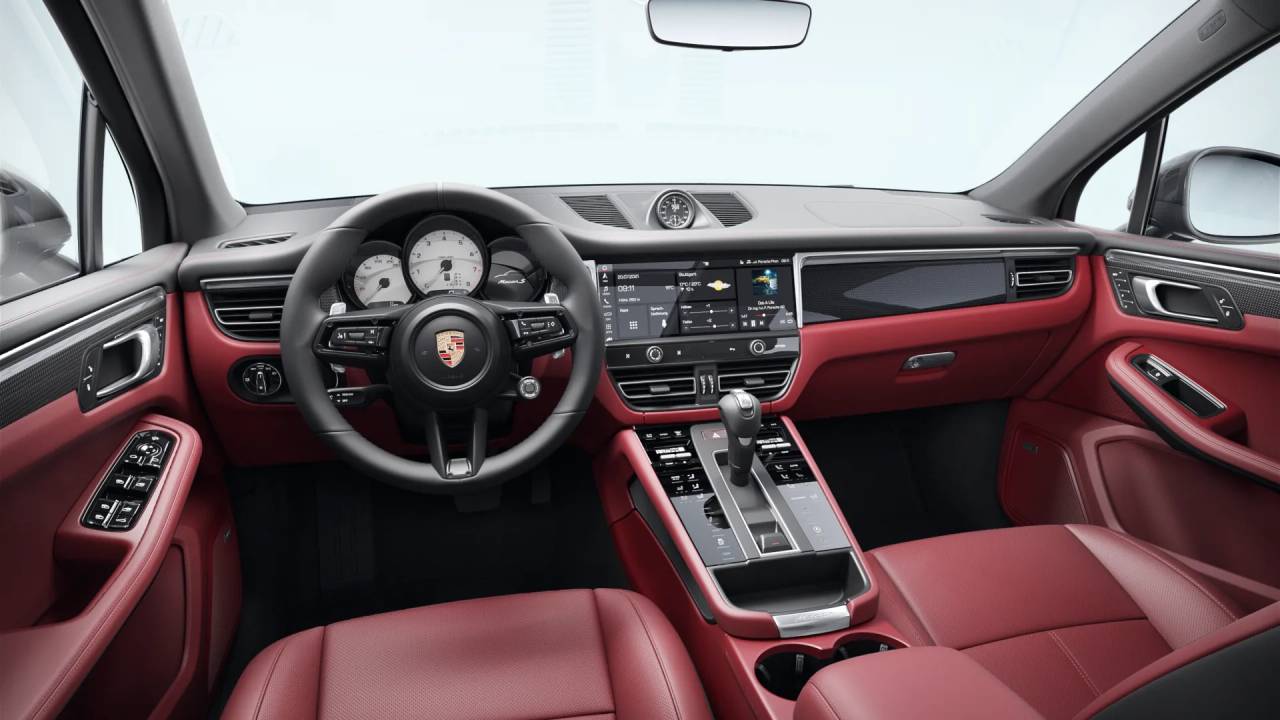 2026 Porsche Macan S photo 10