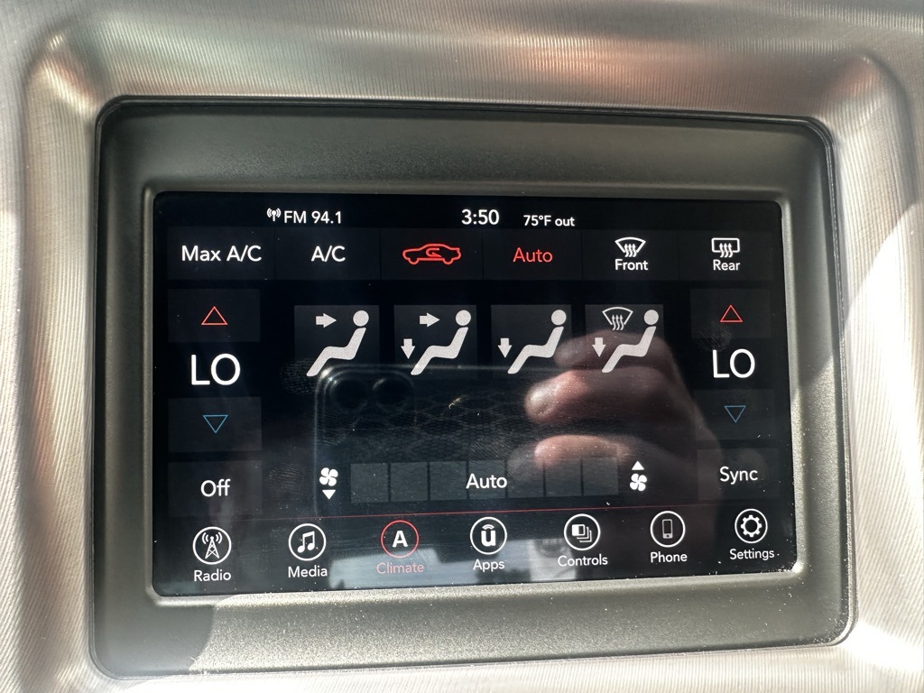 2021 Dodge Challenger SXT photo 12