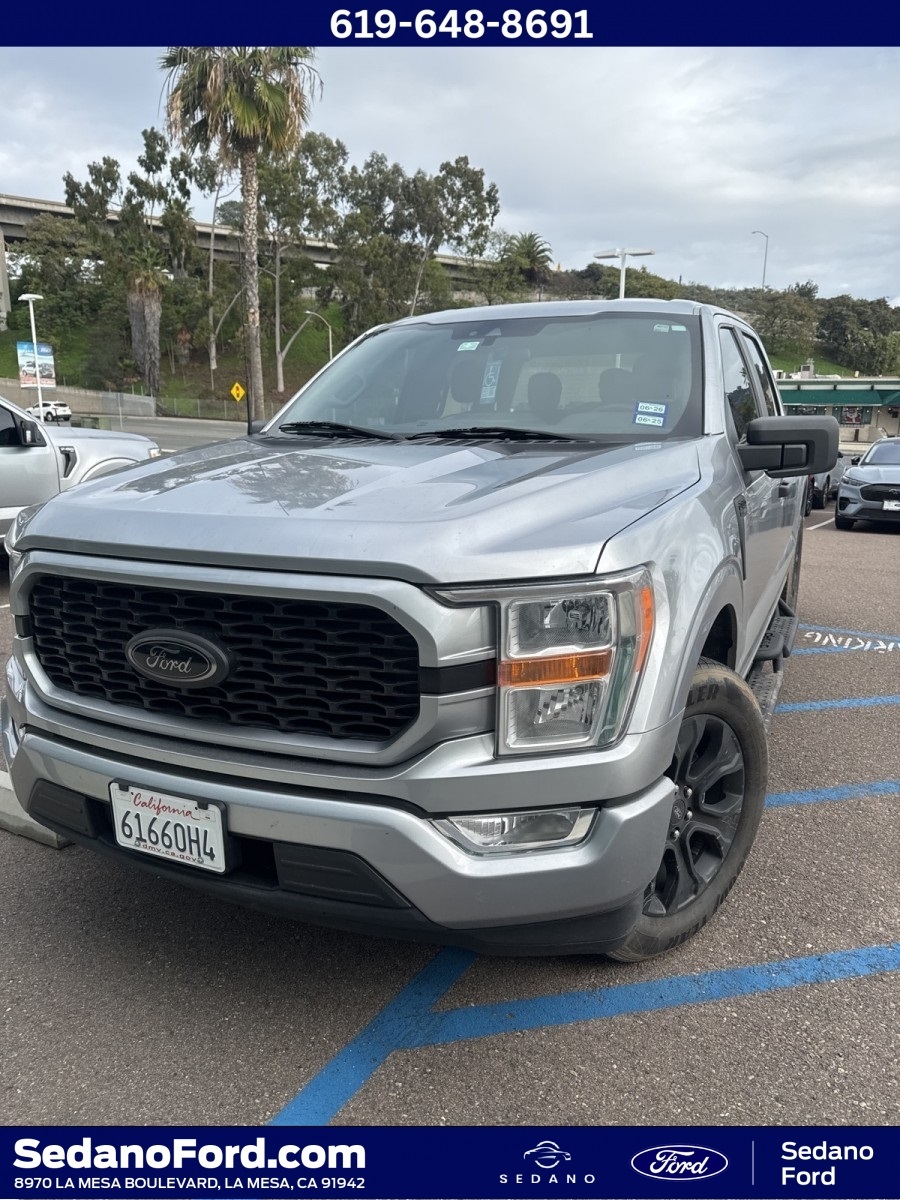 2022 Ford F-150 XL's photo