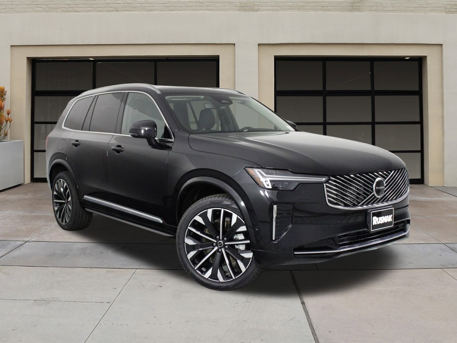 2026 Volvo XC90 B5 Plus photo 16