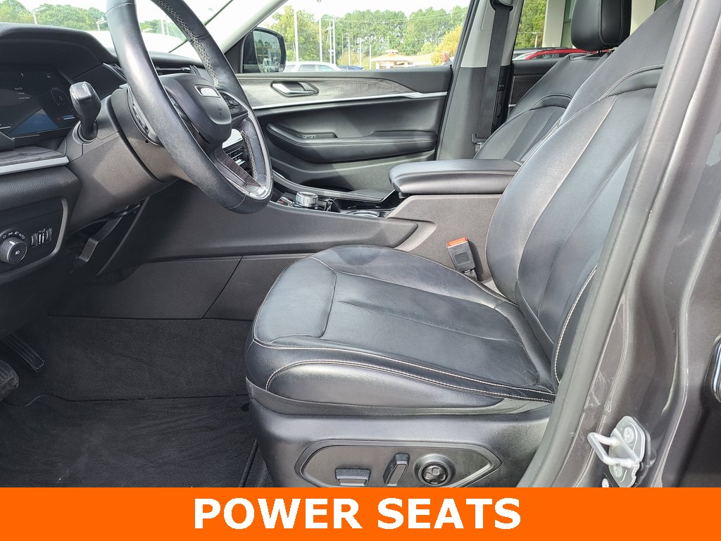 2021 Jeep Grand Cherokee Limited photo 4