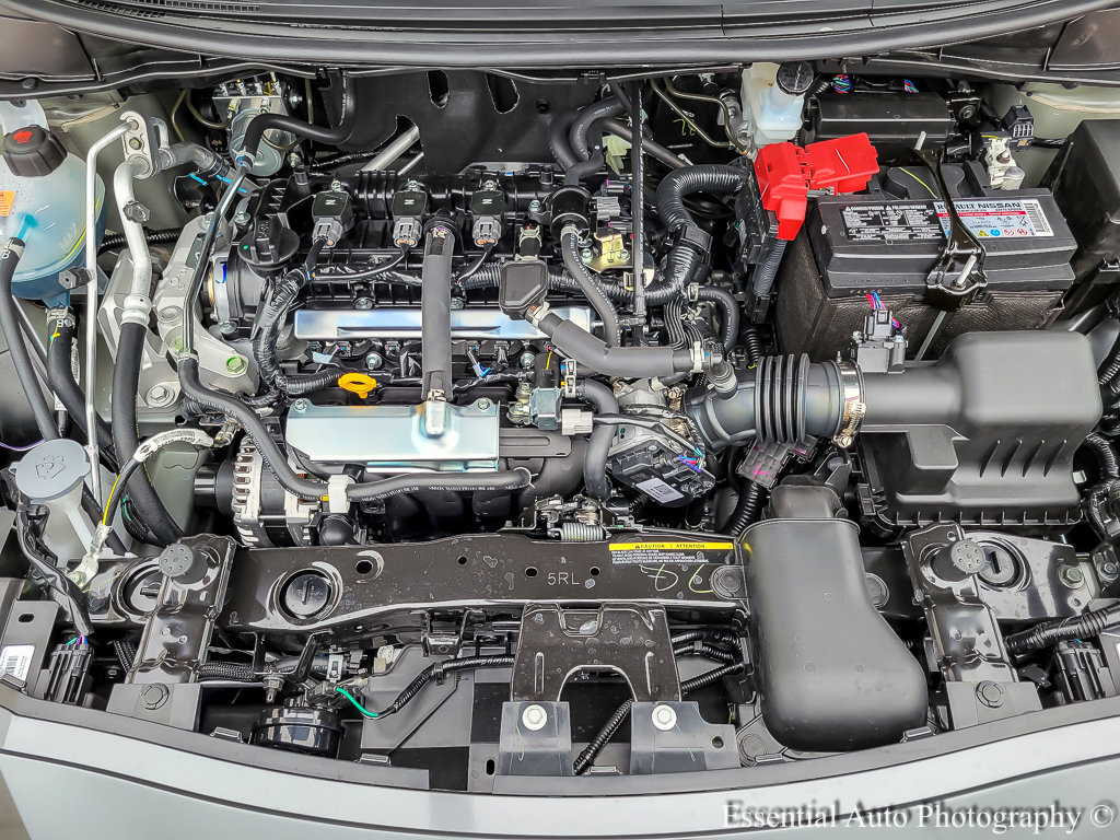 2025 Nissan Versa SV photo 17