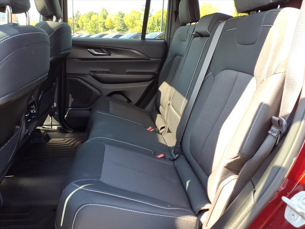 2024 Jeep Grand Cherokee Laredo X photo 21