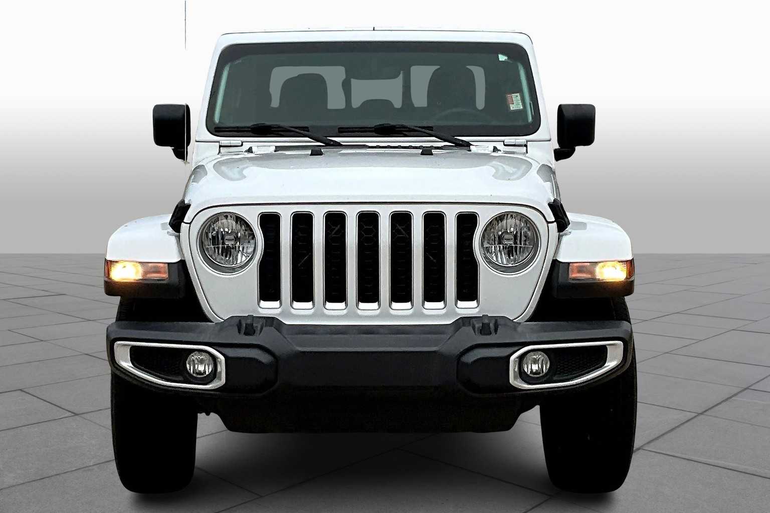 2021 Jeep Gladiator Overland photo 4