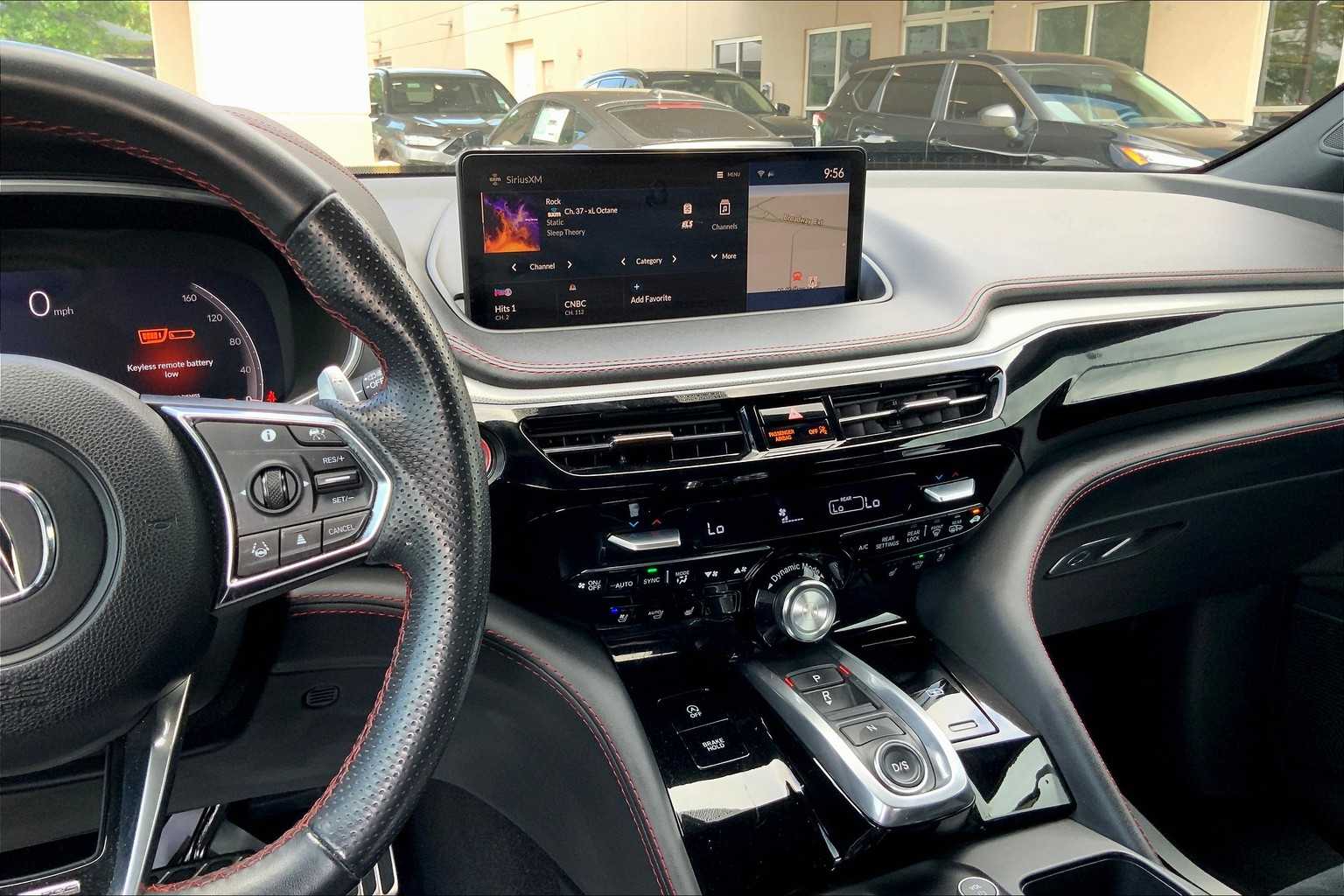 2022 Acura MDX SH-AWD A-Spec photo 6
