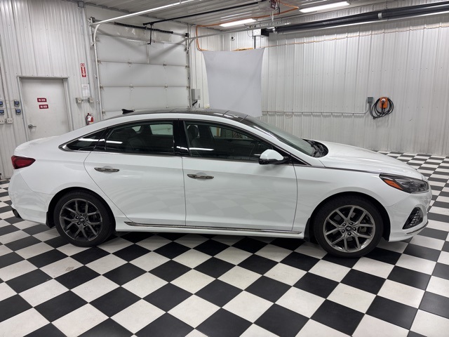 2019 Hyundai Sonata Limited photo 4