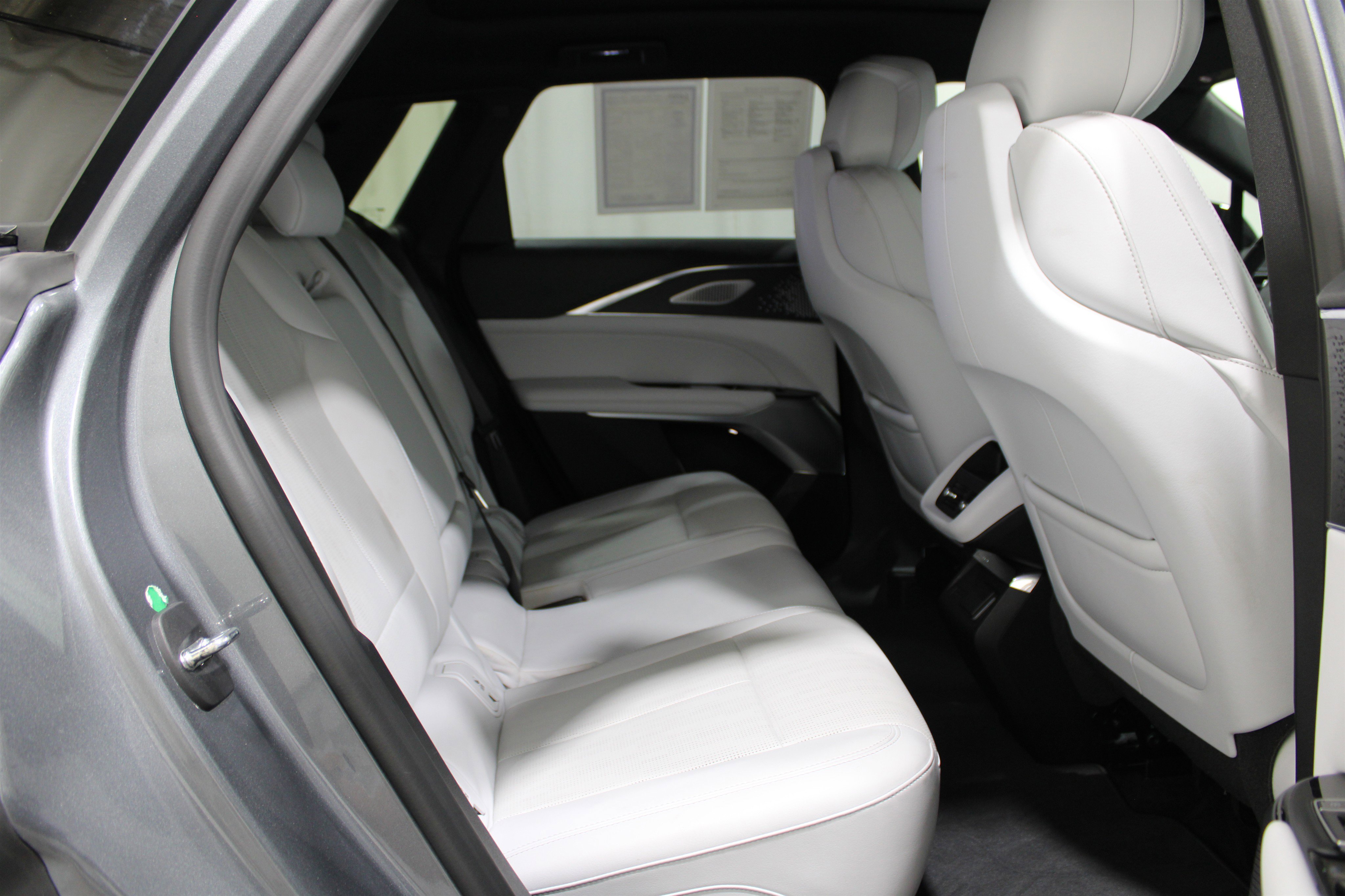 2023 Cadillac Lyriq Luxury photo 20