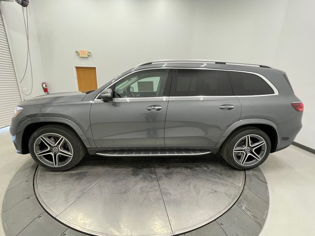 2026 Mercedes Benz GLS 450 4MATIC photo 10