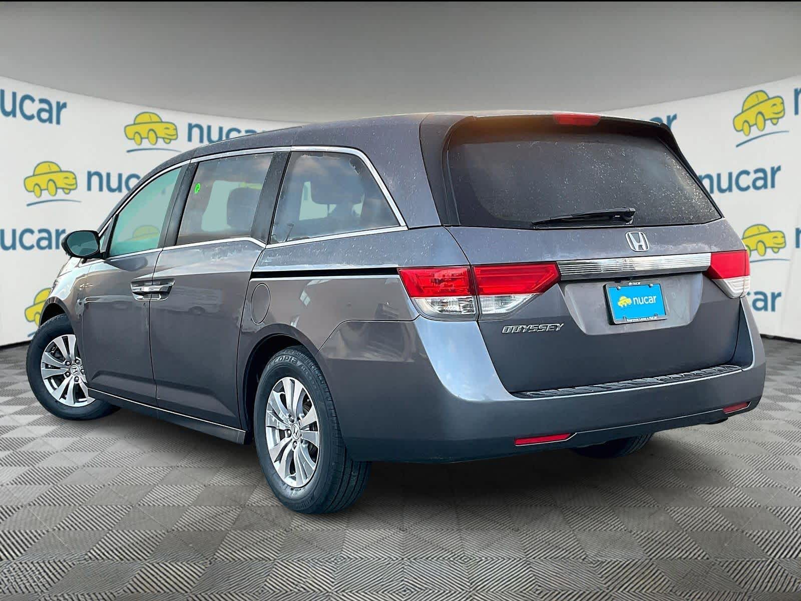 2015 Honda Odyssey EX photo 4