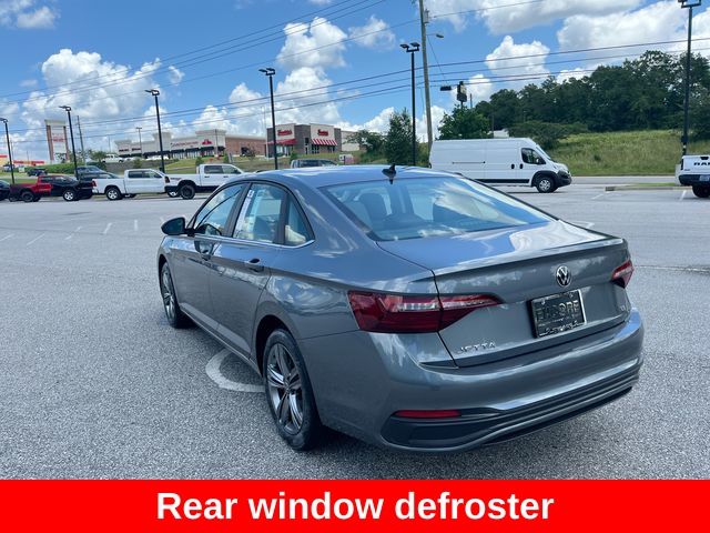 2022 Volkswagen Jetta 1.5T SE photo 5