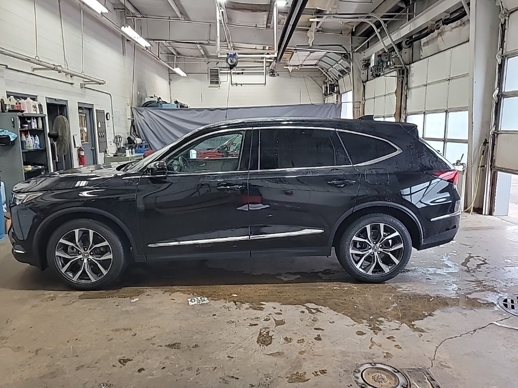 2022 Acura MDX Technology Package's photo
